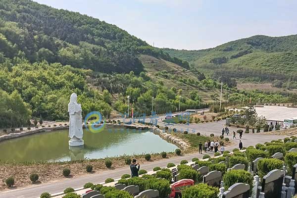 沈阳墓园，郊外绿意盎然的静谧角落